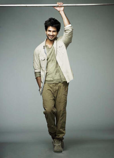 (Unedited) Shahid Kapoor for MH Style Guide