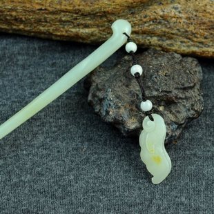 天然岫玉簪身天然青白玉豆荚 古典发簪步摇