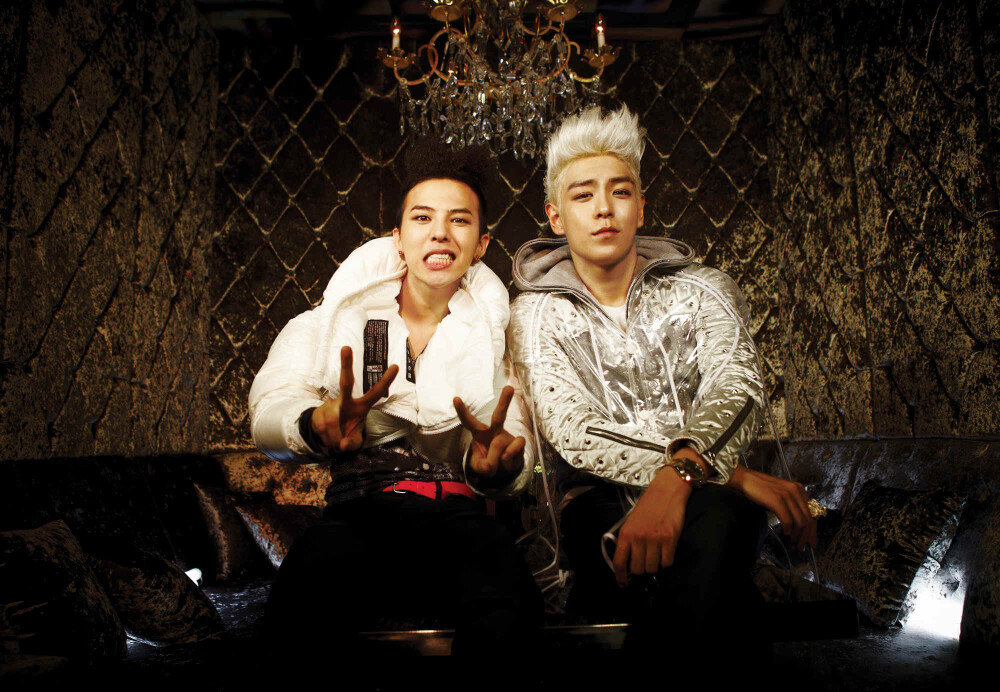 【GD&TOP】俩人相辅相成，是一组很好的搭档，歌曲《HIGH HIGH》《Knock out》《不要回家》《BABY GOODNIGHT》很好。