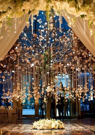 Dreamy escort card tree for a wedding