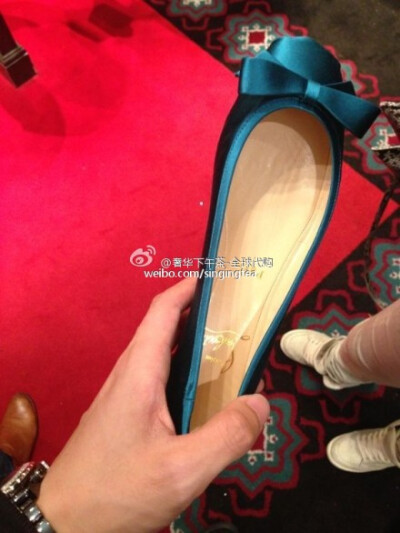 红底鞋 Christian Louboutin绸缎蝴蝶结