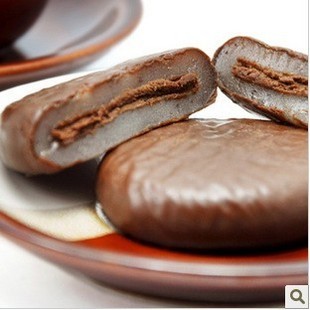 韩国原装进口特产食品糕点 乐天巧克力打糕 经典特色零食小吃186g 链接：http://url.cn/A2h6pD
