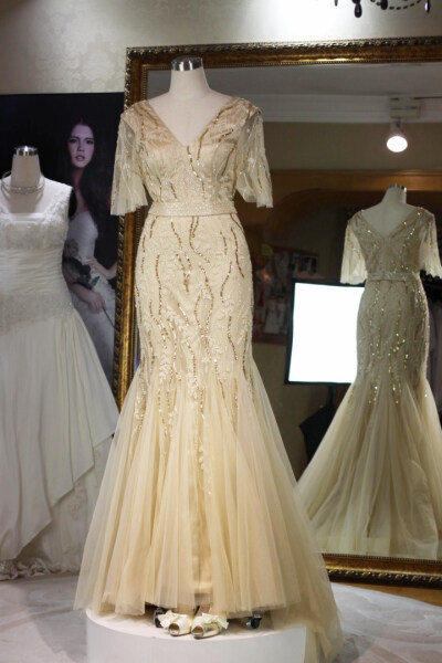 2013新款礼服裸色修身款