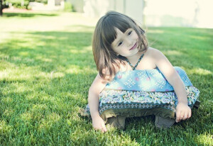 灿烂的笑容都美翻了。