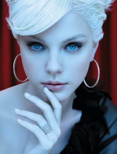 Jessica Stam