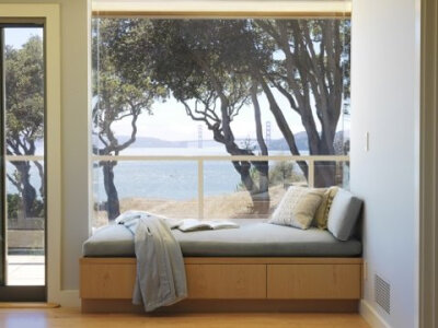 Gather, Lounge, Eat and Sleep in a Dreamy Nook With a View