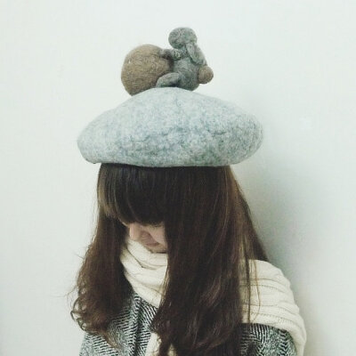 kreuzzz作品-Rolling rolling.. Wool Bunny Beret