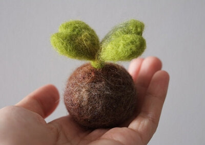 kreuzzz作品-Sprout (brooch ver.)