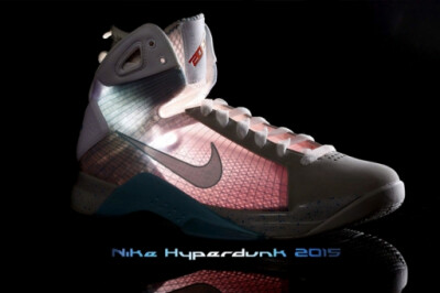 让Hyperdunk Mcfly带你穿越时空