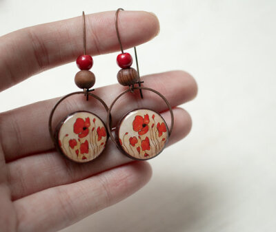 Red Poppy earrings (收集自BeautySpot的Etsy店)