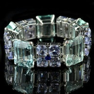 Oscar Hayman's 130 carat Aquamarine and Sapphire bracelet, amazing!