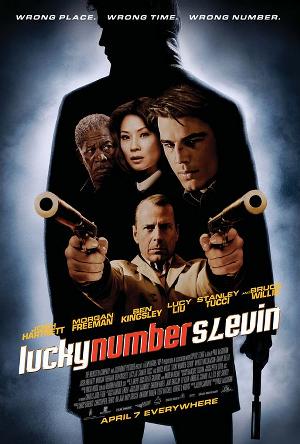 幸运数字斯莱文 Lucky Number Slevin 老实巴加的小伙子斯莱文（乔什•哈奈特 Josh Hartnett 饰）带着好朋友尼克对他的承诺来到了世界金融中心纽约讨生活。尼克曾承诺只要斯莱文来纽约闯天下，他将提供一切的帮助。然而，当斯莱文按照尼克提供的地址找到尼克住所时，却发现尼克已经不知所踪。身无分文又无家可归的斯莱文只好暂时住在尼克的空房子里。大麻烦降临到斯莱文的头上！原来纽约的两伙黑帮都在竭力寻找尼克，原因尼克知道一次“黑吃黑”事件的真相。这下他们都把住在尼克家的斯莱文当成了尼克！ 一时，斯莱文百口莫辨，陷入了黑帮混战中。最后，“幸运”的斯莱文能否化险为夷？ 