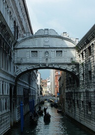 Bridge of Sighs, Venice (by it_outsider)