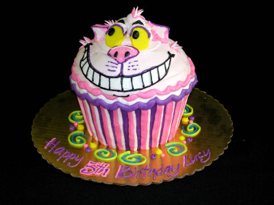 Party Cakes Inc's Cheshire Cat jumbo cupcake