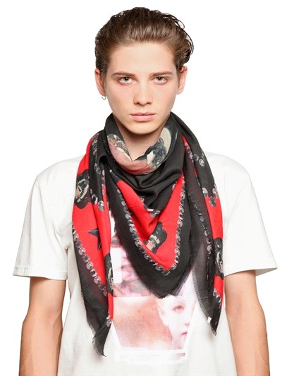 【Givenchy】纪梵希13SS春夏/罗威那犬/狗头真丝混棉围巾 正品购买地址：http://www.pinchao.cc/note/22610