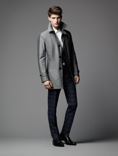 Paolo Anchisi for Burberry Black Label Spring 2013LOOKBOOK models的长相还很重要滴。。