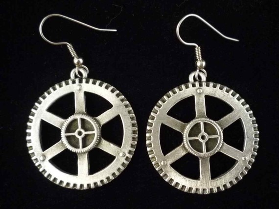 Steampunk Jewelry - Steampunk Gear Earrings