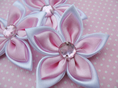 20pcs Satin 2" Ribbon Flower W/ Rhinestone-Pink