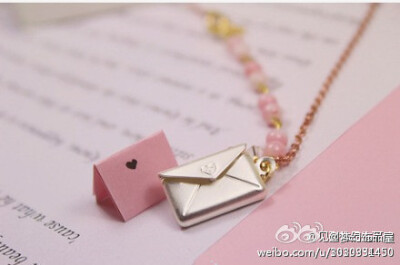 可以放进小情书的爱心信封吊坠