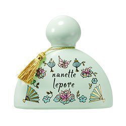 Nanette Lepore Shanghai Butterfly 公主娜娜上海蝴蝶女士香水 50ml，木质花香调，融合了雪苹果、栀子花 、西伯利亚麝香等香氛，味道与安娜苏许愿精灵颇像，但留香更长久。