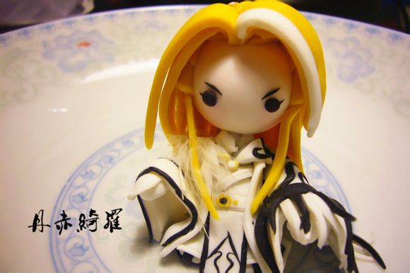 陶泥做的哦~~Q版