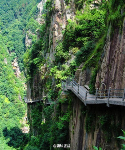 【山东 泰山 摩崖路径】