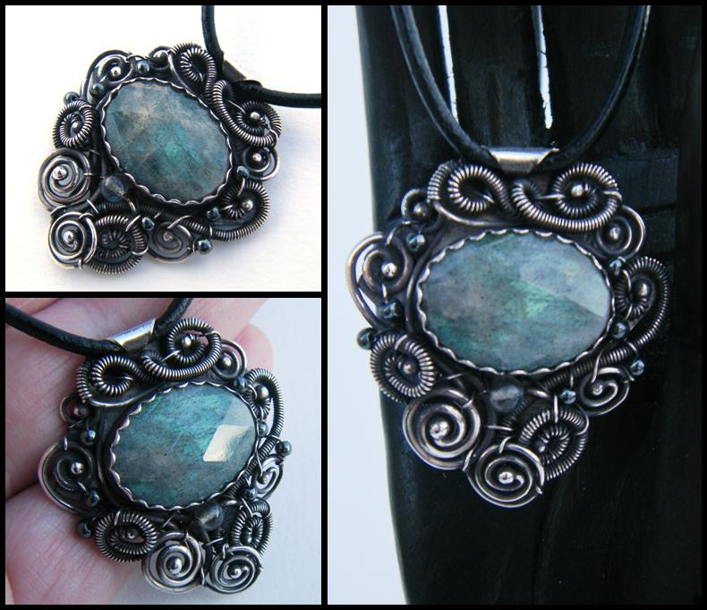 chaotic labradorite necklace