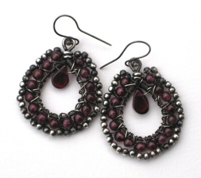 garnet silver earrings