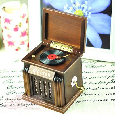 复古木质留声机唱片机音乐盒八音盒创意魔蝎座送生日礼物