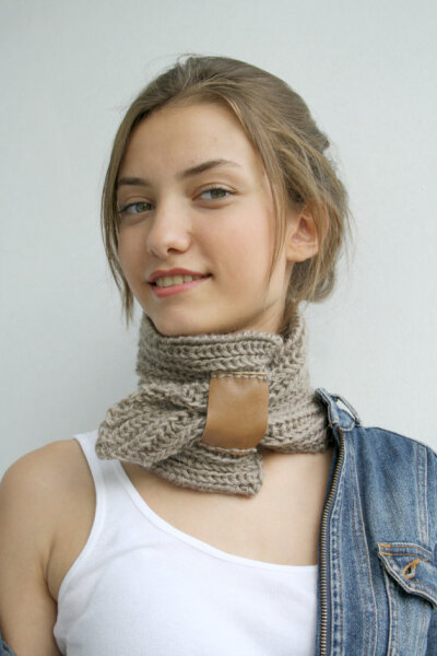 Free Shipping Milky Brown Mohair Brown Leather Bridge Scarf Collar Neckwarmer Gift for Christmas