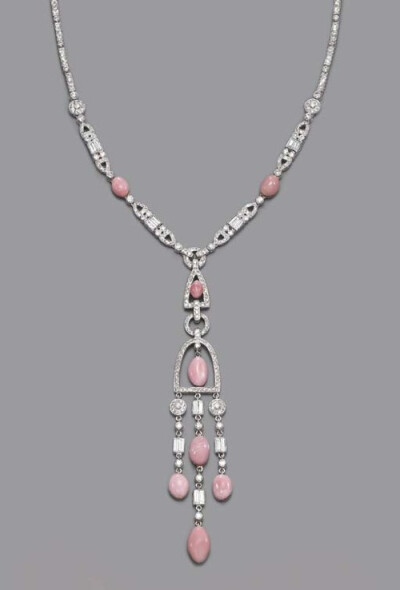 Conch Pearl Necklace Christie&#8217;s