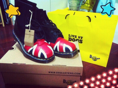 米字旗，大爱Dr.Martens