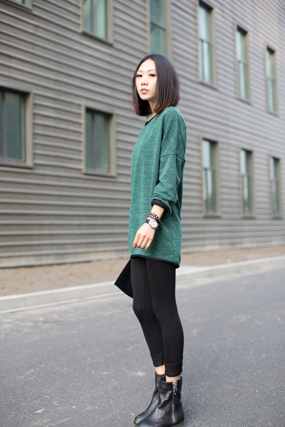 墨绿色套头衫毛衣春装女装原创设计