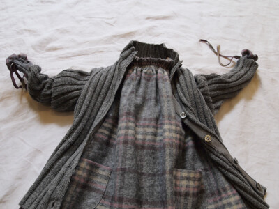 Smocking Dress Check + Cardigan