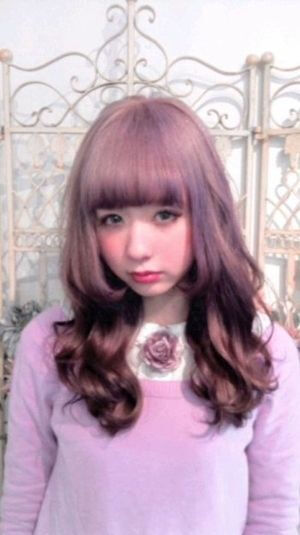 【モデル】AMOちゃんのオシャレ可愛い画像集【KERA・Zipper】