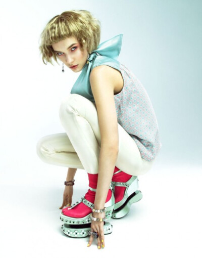 Cordelia Kuznetsova is Pretty in Pastels for Elle Russia March 2013