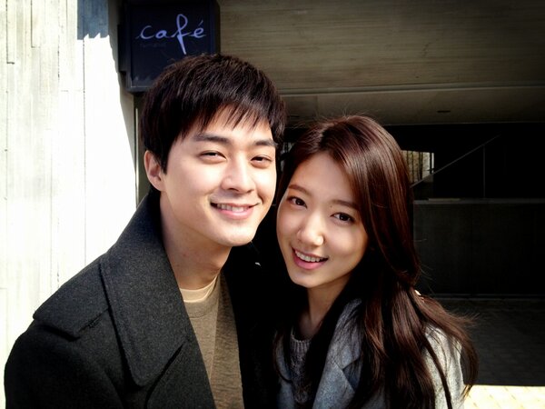 邻家花美男金智勋赞评论5更多