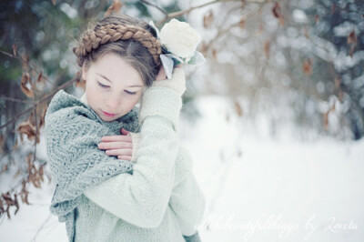 来自立陶宛的摄影师Loreta用美的像童话故事一样的照片为我们讲述着她所记录的春夏秋冬。