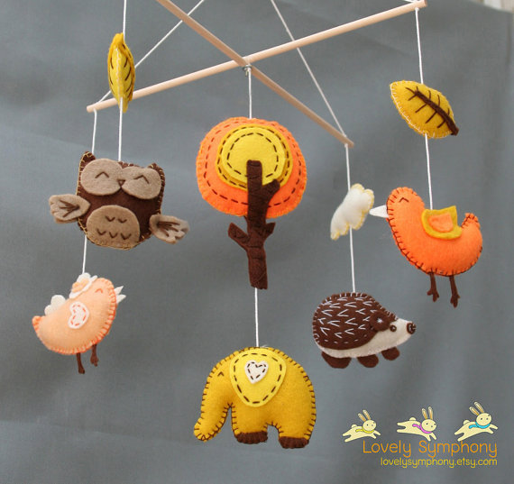 Autumn baby mobile- Forest baby mobile- Autumn animals mobile