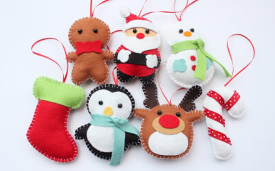 Set Felt Plush Christmas Ornaments - Santa Claus, Snowman, Gingerbread Man, Candy Cane and more - Merry Christmas Decor - Set of 7