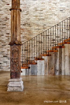 别墅楼梯设计侧面图 美式楼梯背景墙设计