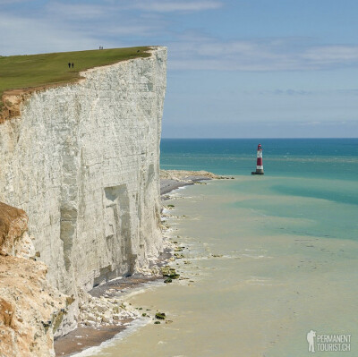 英格兰南部的海滩之顶（beachy head）白垩悬崖，令人感觉仿佛置身于天涯海角，世界的尽头