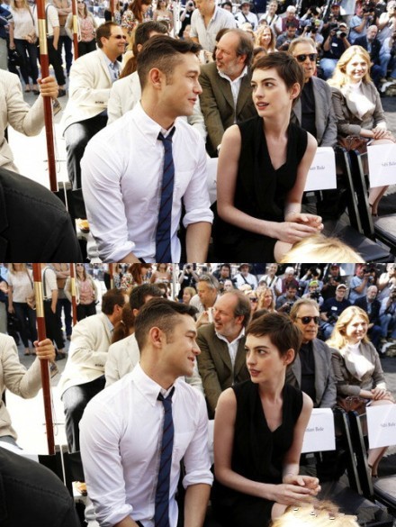 对我笑吧笑吧,就像你我初次见面