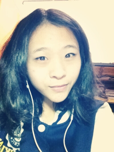 糟糕的头发不会影响我的好心情。