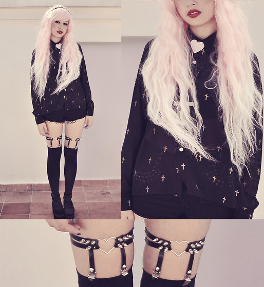 Black Cross Blouse, Miss Selfridge Black Mini Shorts, Black Heart Garters, Gothic Lolita Wigs Rhapsody In Pink Wig