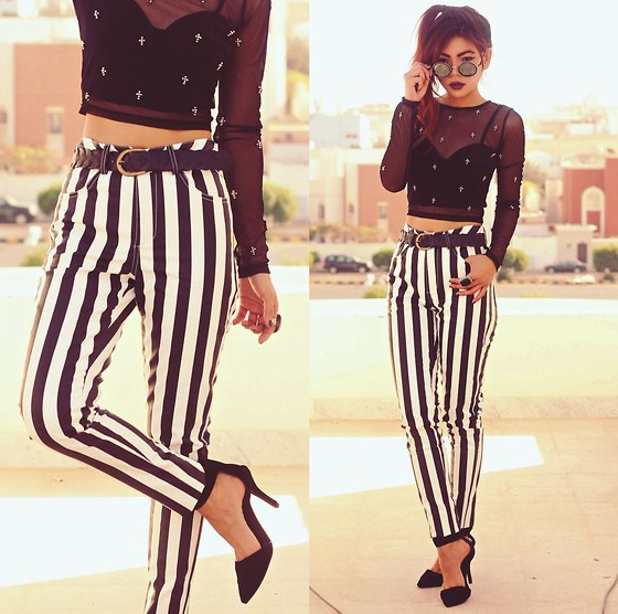 Round Sunnies, Motel Linda Long Sleeve Mesh Crop Top, Motel Skinny Jordan Jeans, Suede Heels