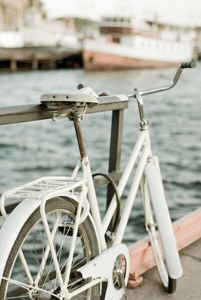 White bike... love.