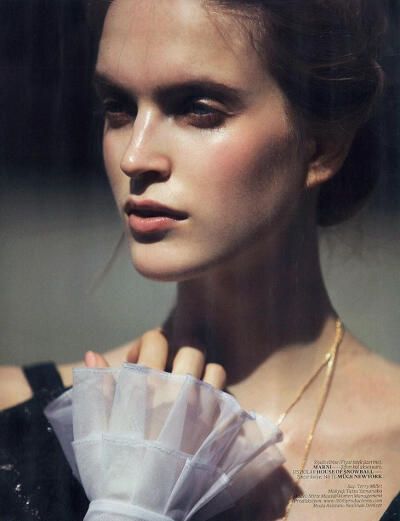 【媚】Mirte Maas by David Bellemere for Vogue Turkey March 2013