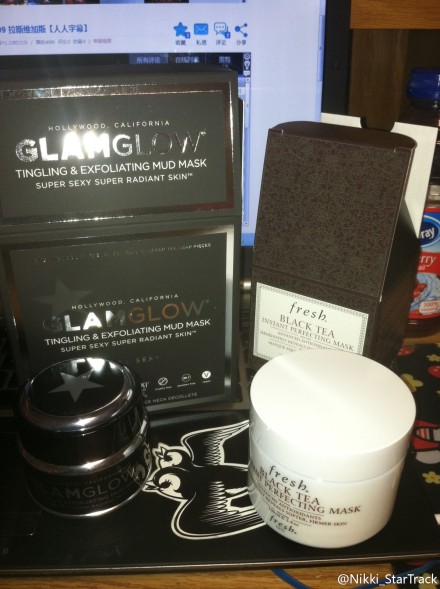 [X]GlamGlow,Fresh-Black Tea Instant Perfecting Mask 本身是个草莓鼻，但是这两个面膜超好用，一个缩小毛孔一个美肌润肤 fresh的black tea和glamglow都是大热经典款〜价格不太可爱可是口碑一级棒！