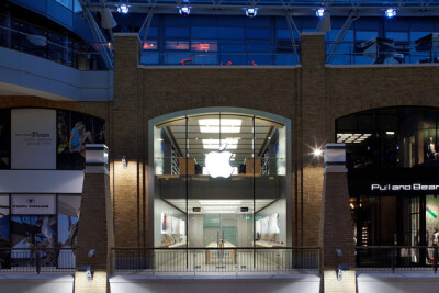 Apple Store - Victoria Square